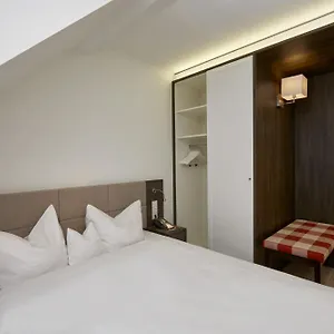 H+ 4* Nürnberg