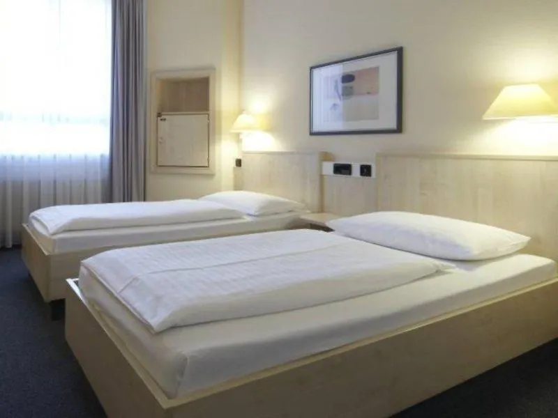 ***  Rugs Hotel Augsburg City Germany